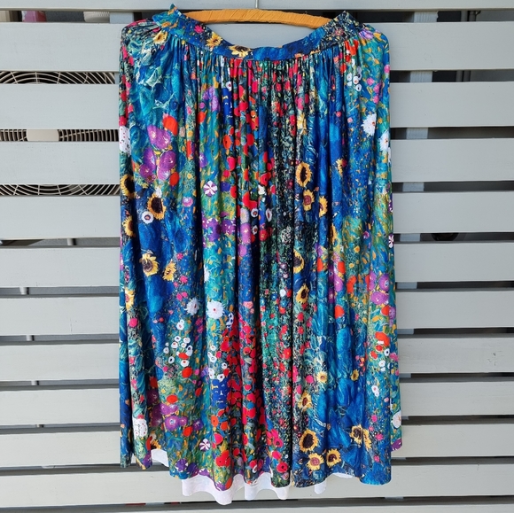 Blackmilk Floral Pocket Skirt Size M - Picture 2 of 5